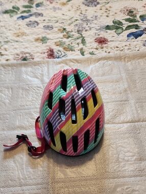 Kids Colorful Striped Bike Helmet - Multicolor